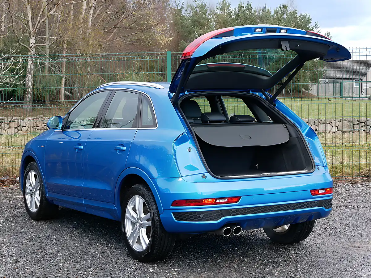 Used 2017 Audi Q3 S Line Edition Blue - Interior and Exterior details 17