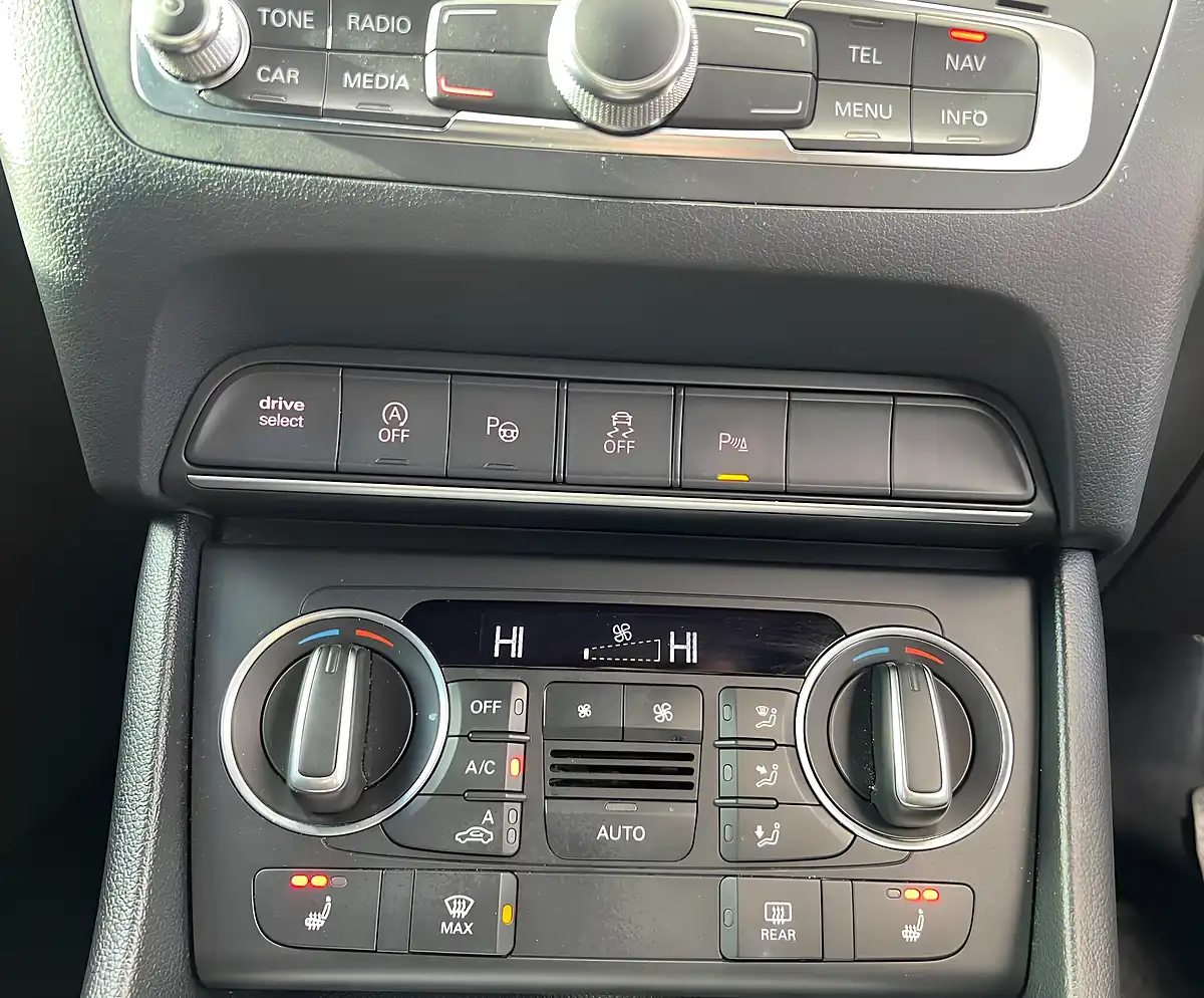 Used 2017 Audi Q3 S Line Grey - Interior and Exterior details 16