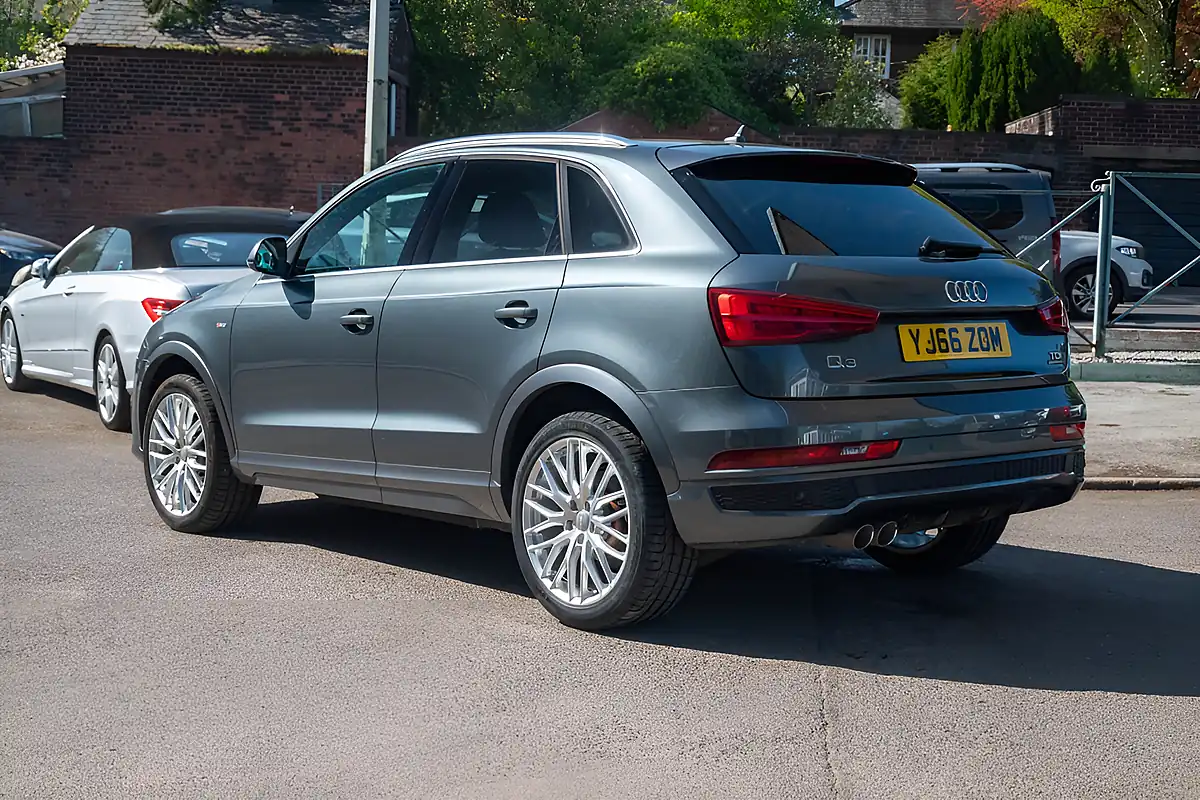 Used 2017 Audi Q3 S Line Plus Daytona Grey Pearl Effect - Interior and Exterior details 6