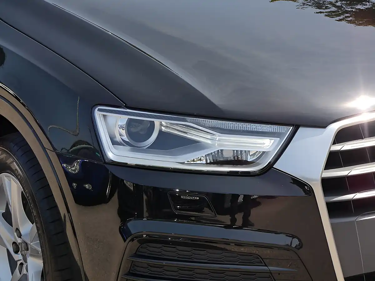 Used 2017 Audi Q3 Sport Mythos Black Metallic - Interior and Exterior details 9