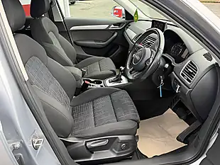 Used 2017 Audi Q3 Sport Silver - Interior and Exterior details 10