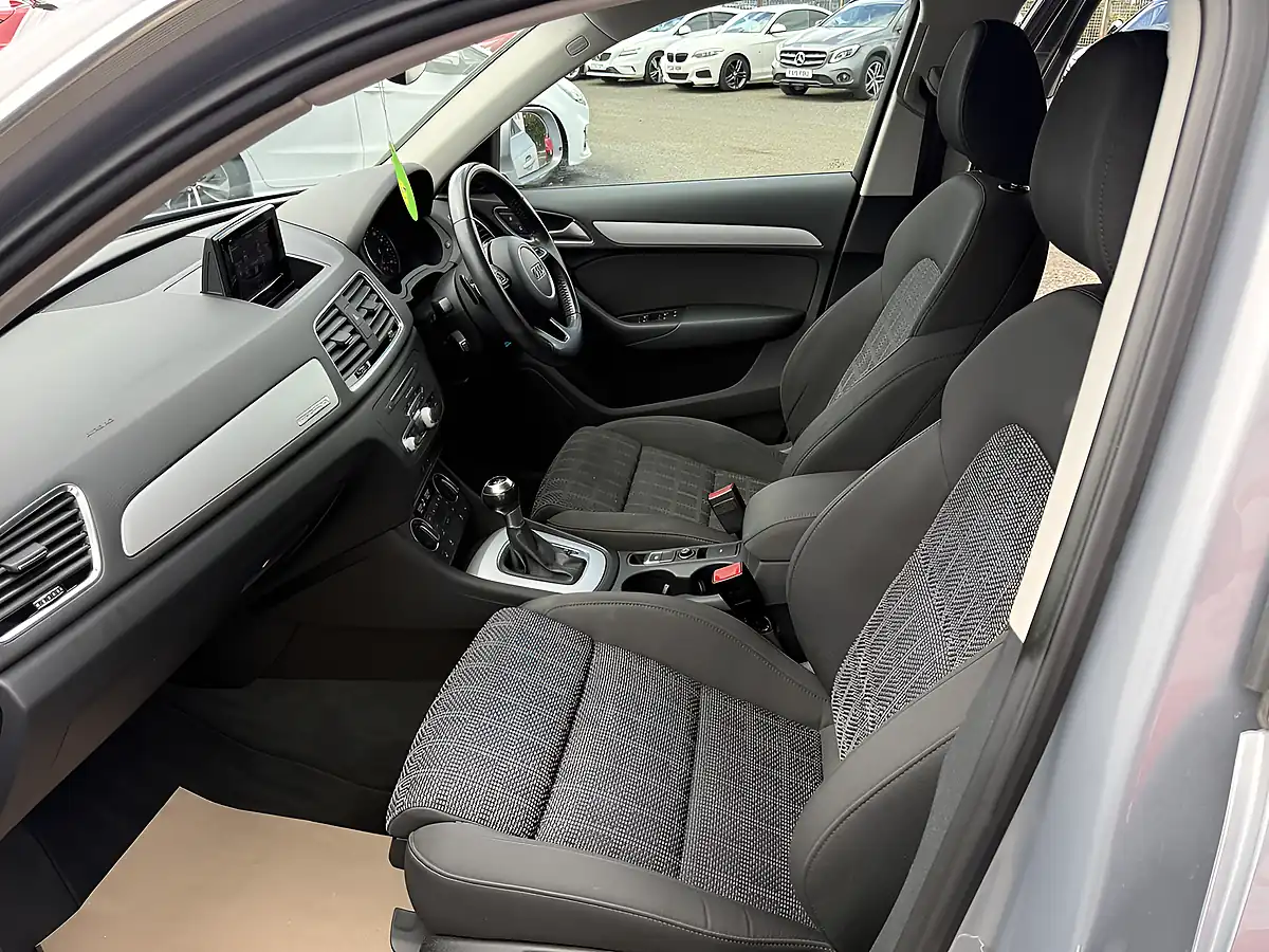 Used 2017 Audi Q3 Sport Silver - Interior and Exterior details 11