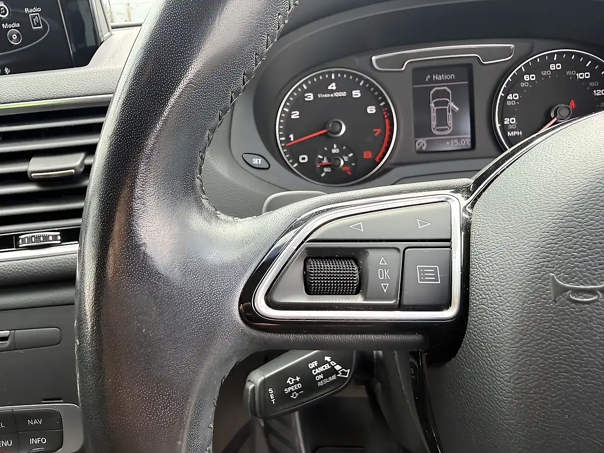 Used 2017 Audi Q3 Sport Silver - Interior and Exterior details 19