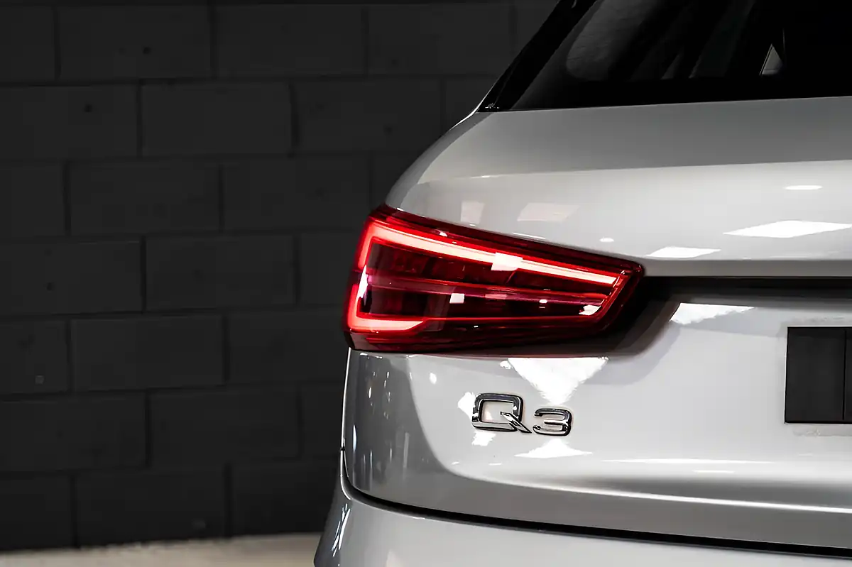 Used 2017 Audi Q3 Sport Silver - Interior and Exterior details 19