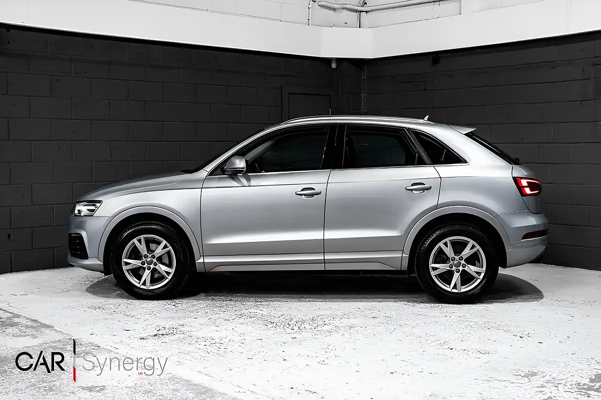 Used 2017 Audi Q3 Sport Silver - Interior and Exterior details 4