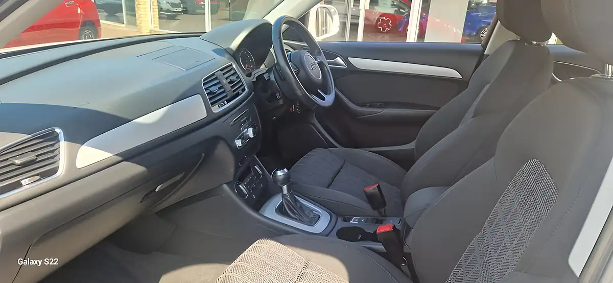 Used 2017 Audi Q3 Sport White - Interior and Exterior details 17