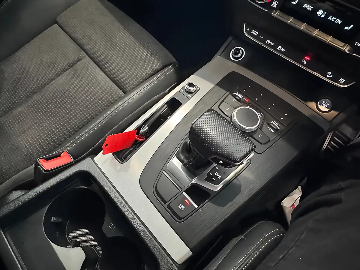 Used 2017 Audi Q5 S Line Black - Interior and Exterior details 18