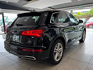 Used 2017 Audi Q5 S Line Black - Interior and Exterior details 4