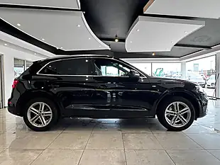 Used 2017 Audi Q5 S Line Black - Interior and Exterior details 9
