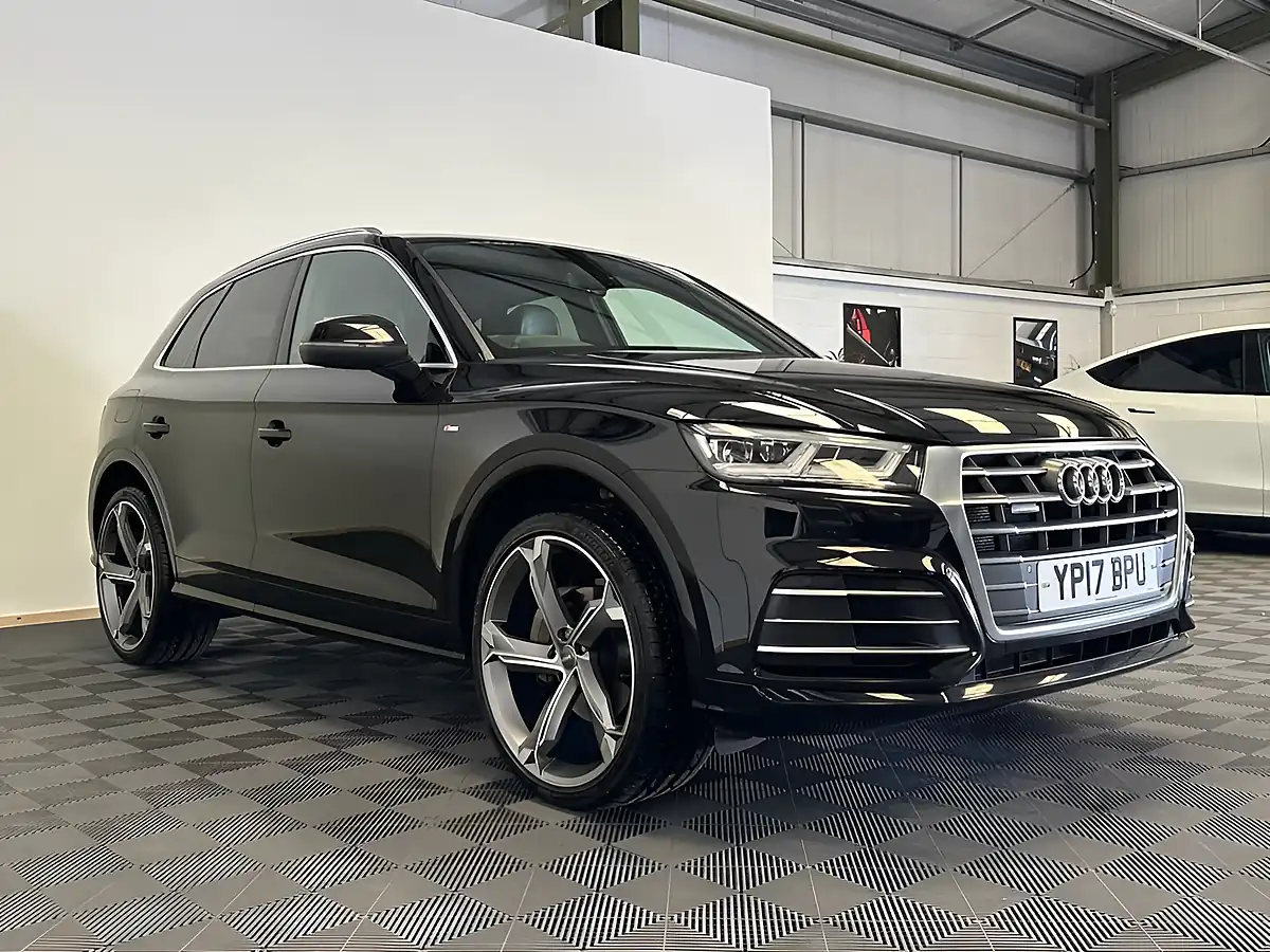 Used 2017 Audi Q5 S Line Black - Interior and Exterior details 4