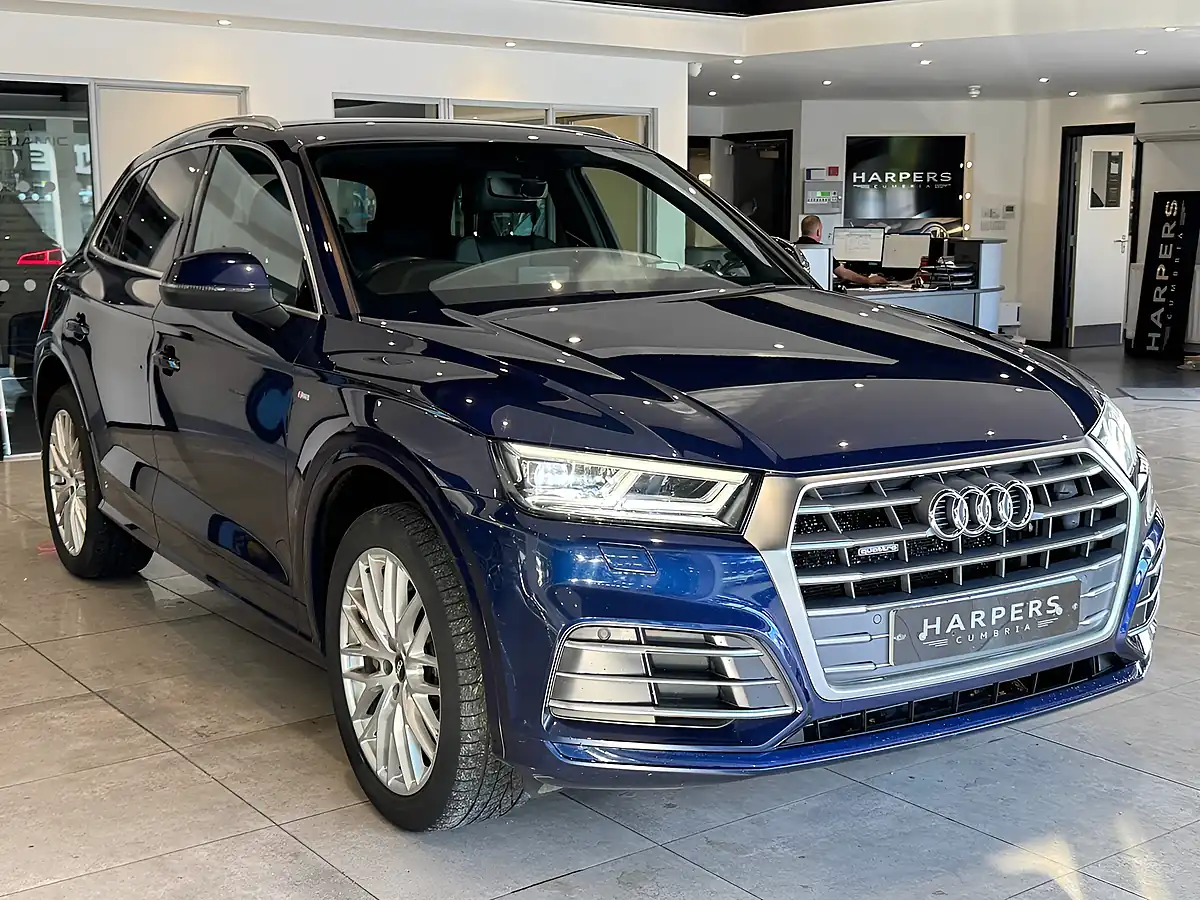 Used 2017 Audi Q5 S Line Blue - Interior and Exterior details 12