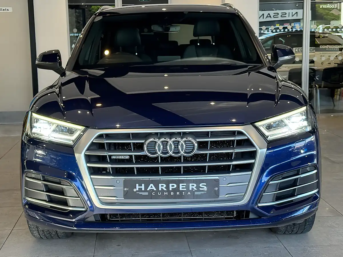 Used 2017 Audi Q5 S Line Blue - Interior and Exterior details 3