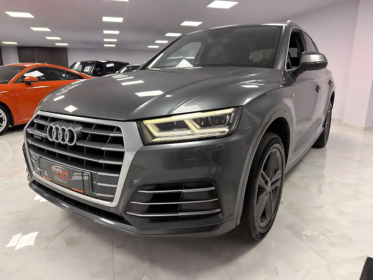 Used 2017 Audi Q5 S Line Daytona Grey - Interior and Exterior details 3
