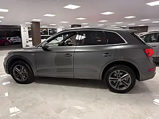 Used 2017 Audi Q5 S Line Daytona Grey - Interior and Exterior details 7