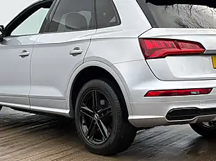 Used 2017 Audi Q5 S Line Floret Silver - Interior and Exterior details 15