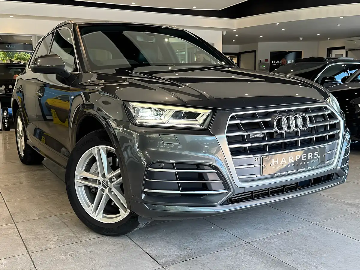 Used 2017 Audi Q5 S Line Grey - Front View