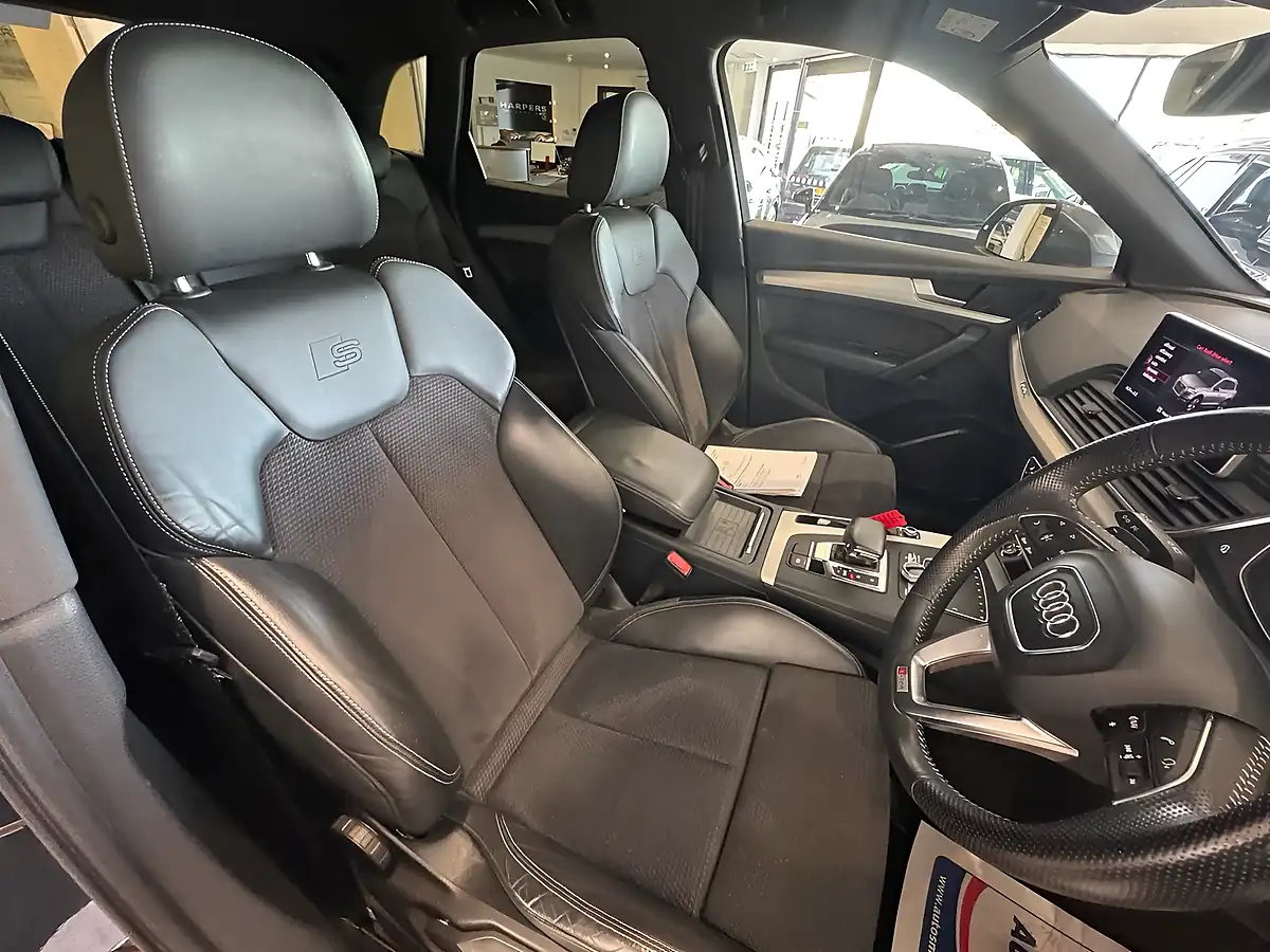 Used 2017 Audi Q5 S Line Grey - Interior and Exterior details 9