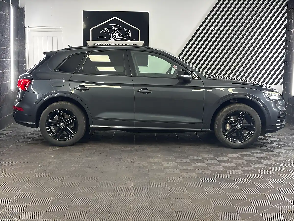 Used 2017 Audi Q5 S Line Grey - Interior and Exterior details 11