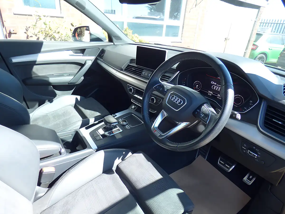 Used 2017 Audi Q5 S Line Grey - Interior and Exterior details 7