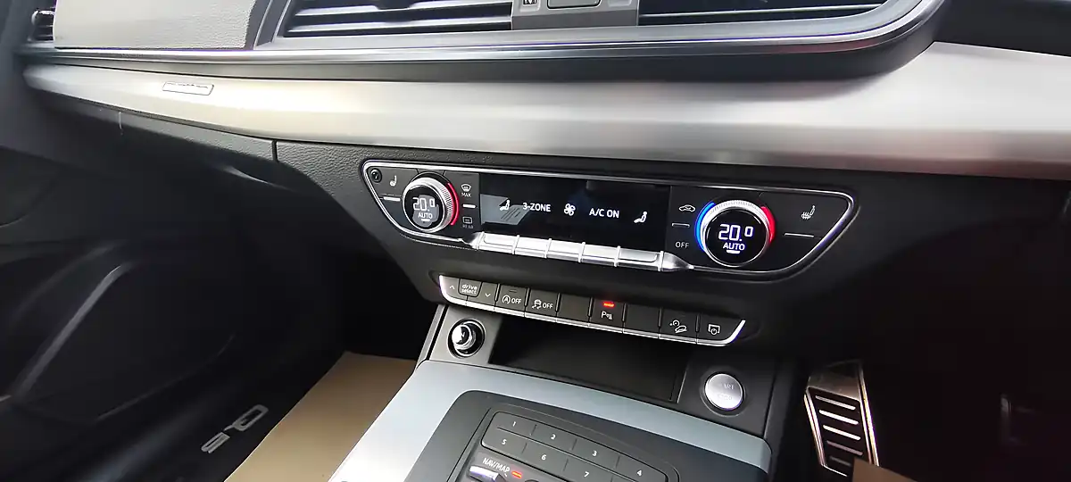 Used 2017 Audi Q5 S Line Grey - Interior and Exterior details 18