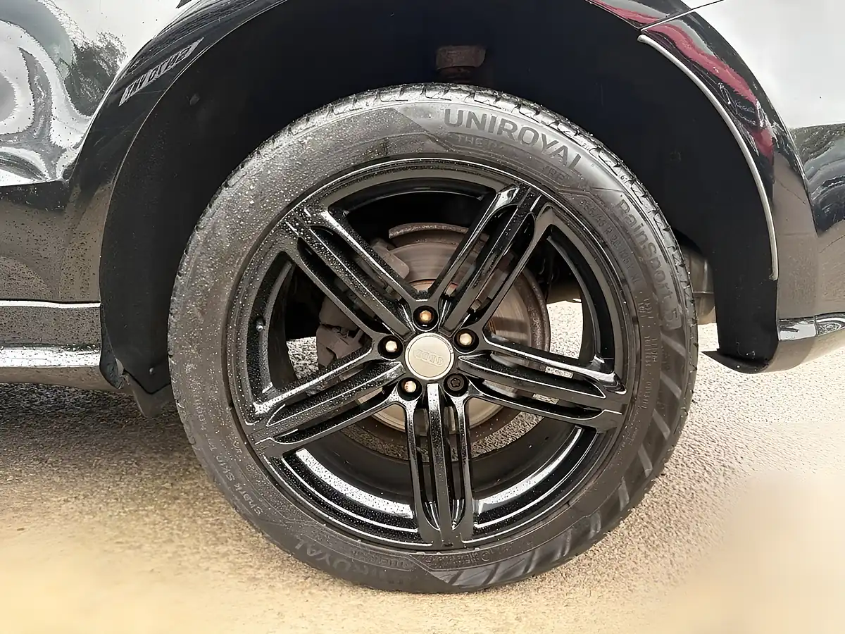 Used 2017 Audi Q5 S Line Plus Black - Interior and Exterior details 19