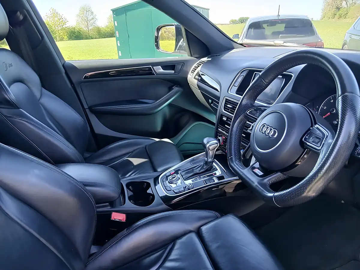 Used 2017 Audi Q5 S Line Plus Silver - Interior and Exterior details 10