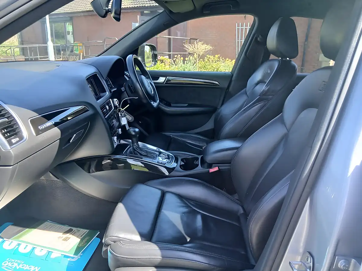 Used 2017 Audi Q5 S Line Plus Silver - Interior and Exterior details 14