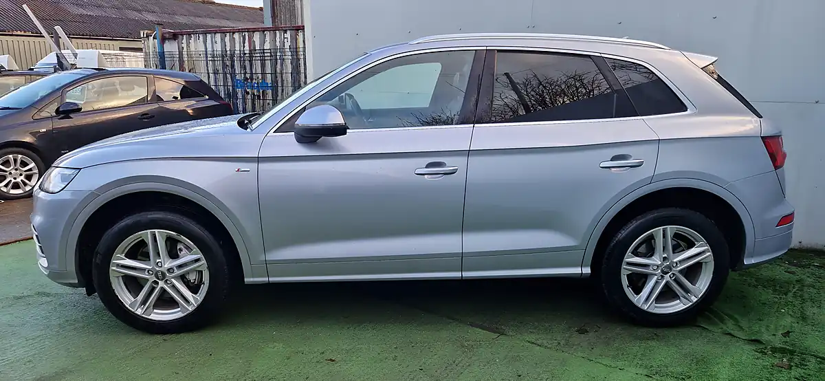Used 2017 Audi Q5 S Line Silver - Interior and Exterior details 6