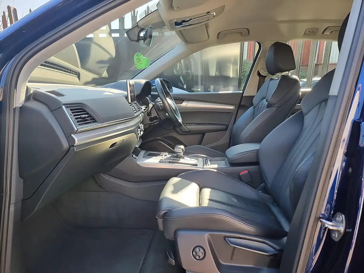 Used 2017 Audi Q5 Sport Blue - Interior and Exterior details 19