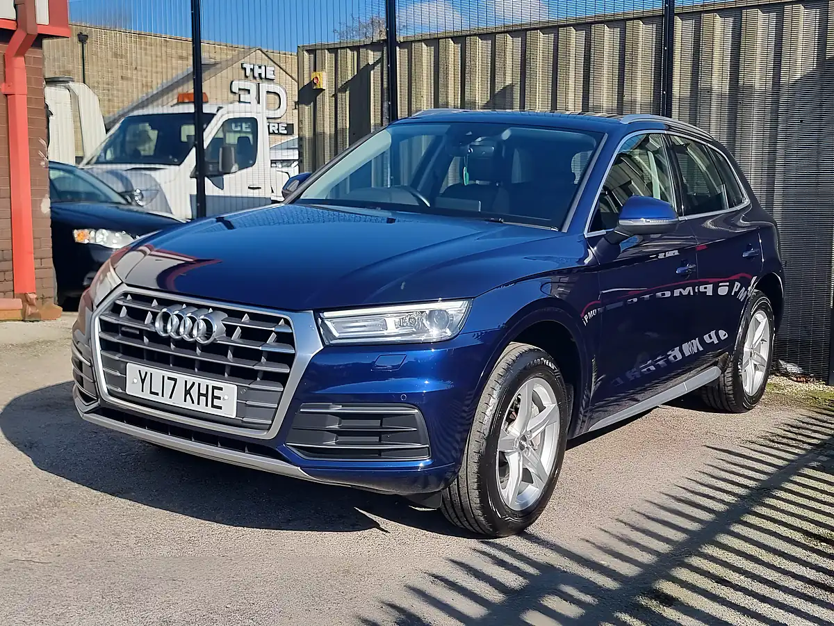 Used 2017 Audi Q5 Sport Blue - Interior and Exterior details 3