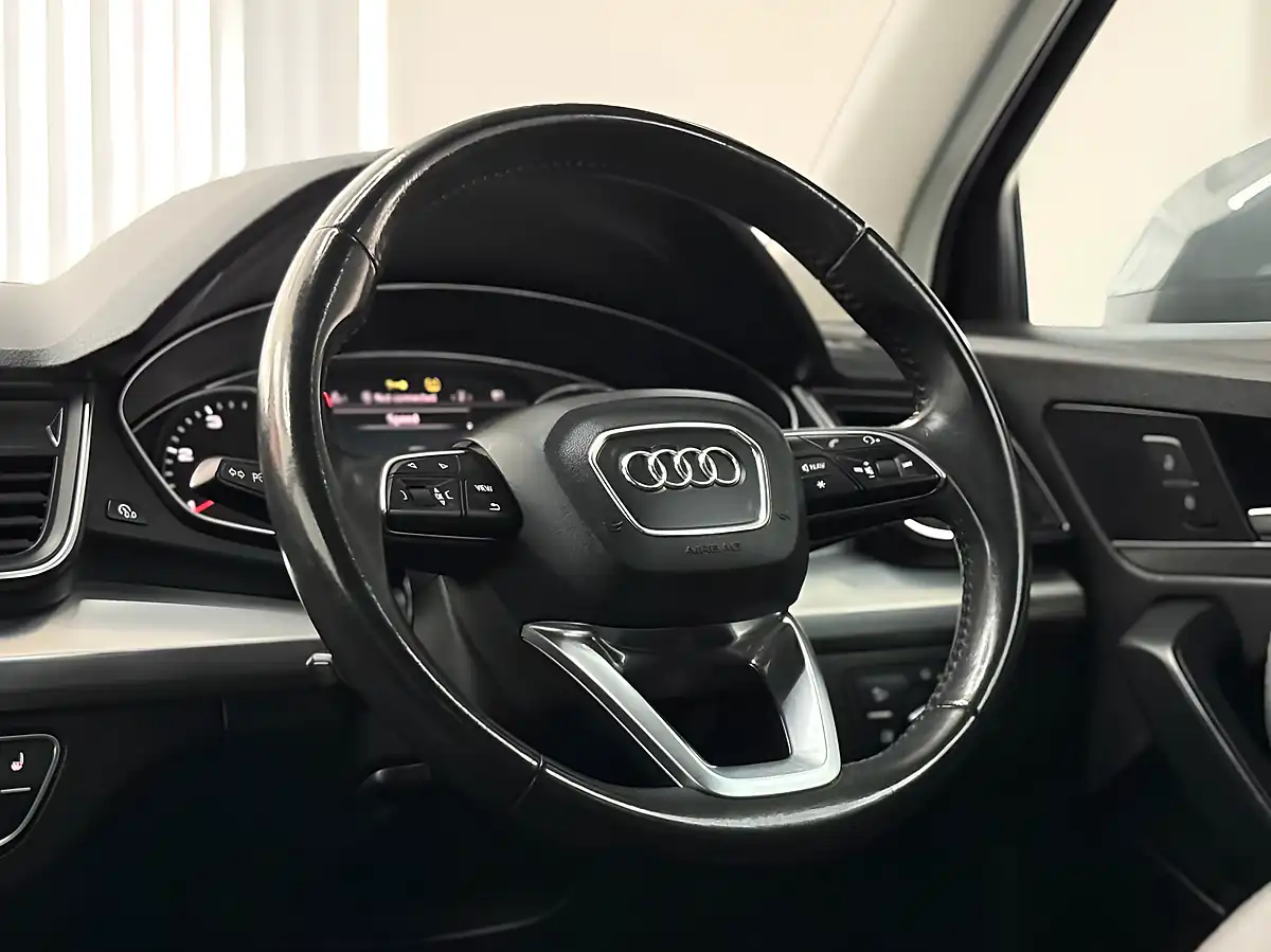 Used 2017 Audi Q5 Sport Grey - Interior and Exterior details 15