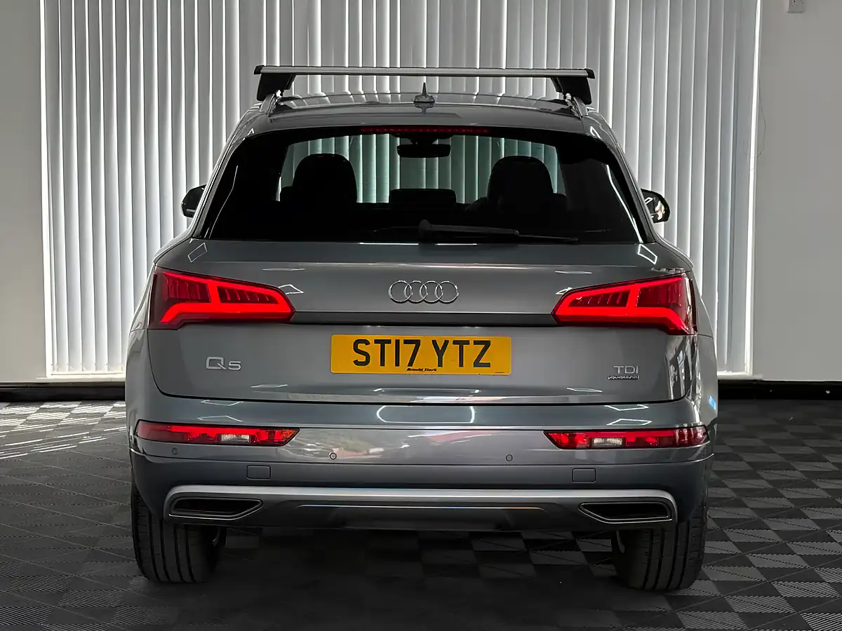 Used 2017 Audi Q5 Sport Grey - Interior and Exterior details 9