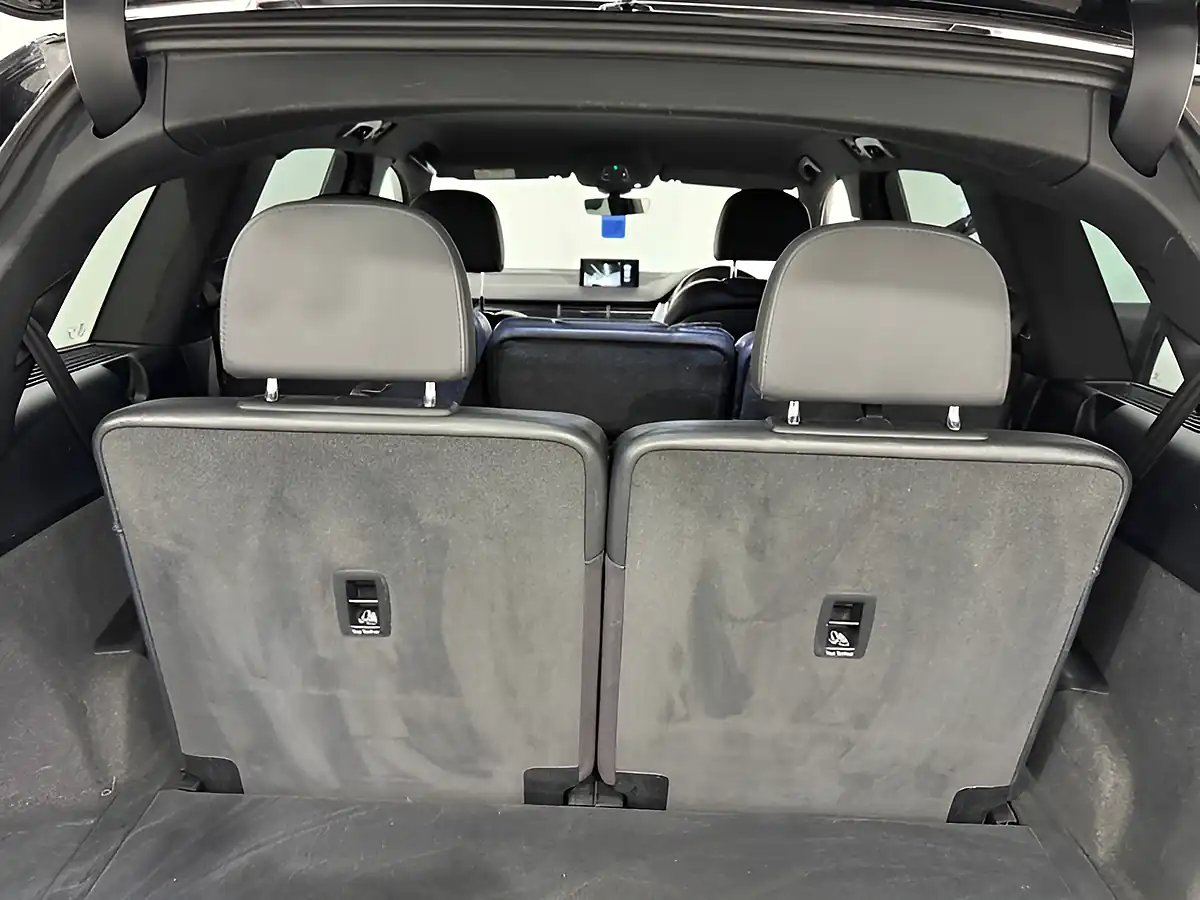 Used 2017 Audi Q7 S Line Black - Interior and Exterior details 17