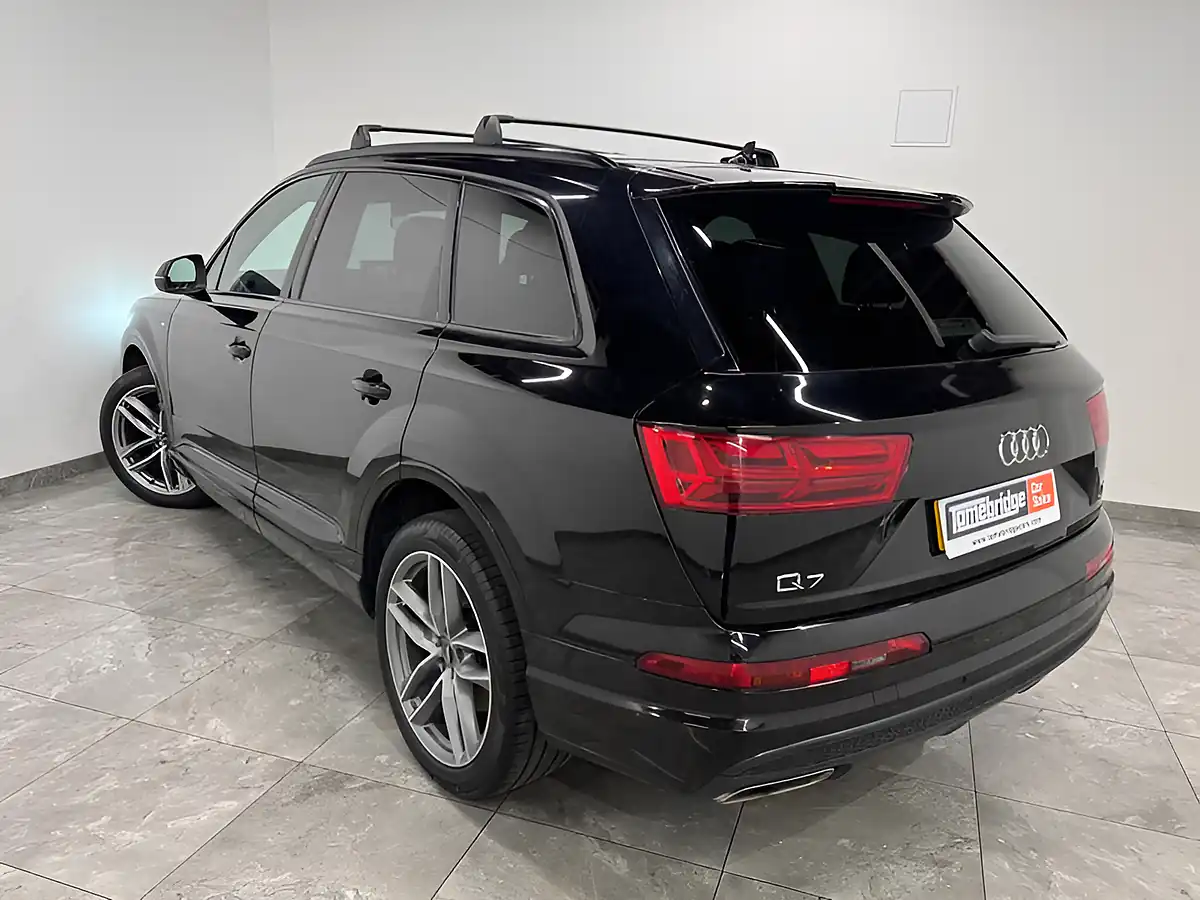 Used 2017 Audi Q7 S Line Black - Interior and Exterior details 5
