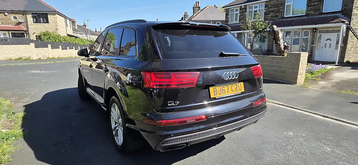 Used 2017 Audi Q7 S Line Black - Interior and Exterior details 10