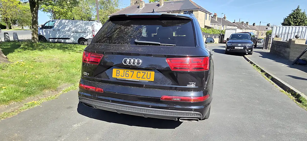 Used 2017 Audi Q7 S Line Black - Interior and Exterior details 11