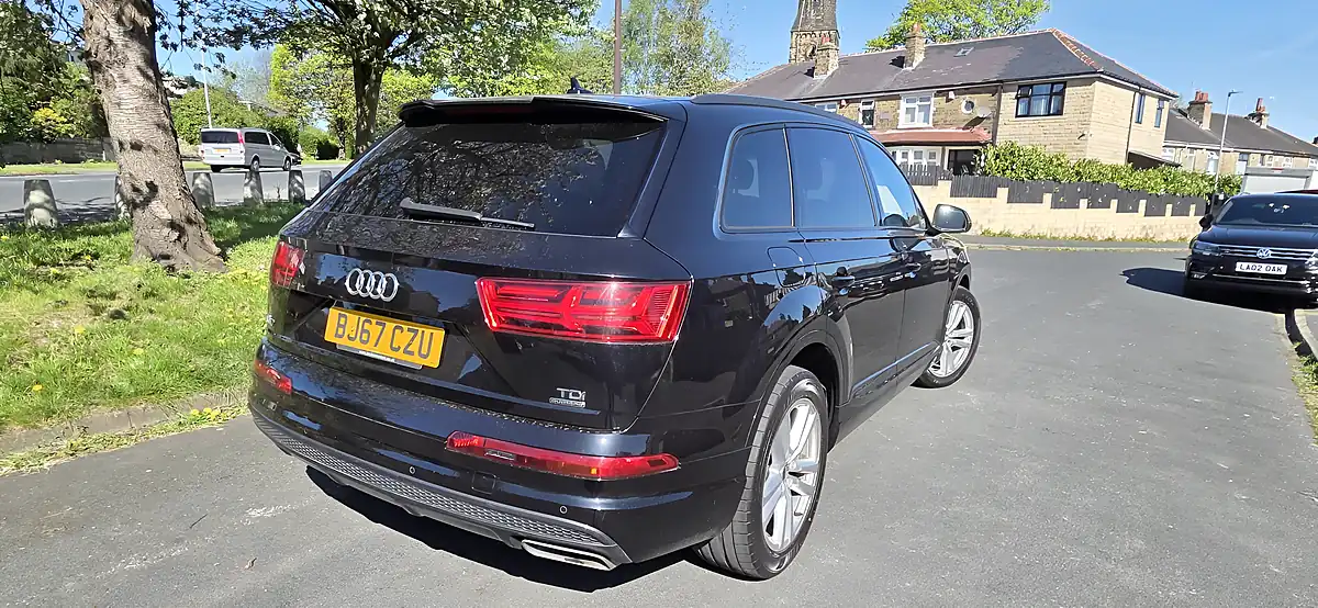 Used 2017 Audi Q7 S Line Black - Interior and Exterior details 12