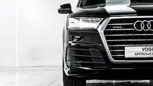 Used 2017 Audi Q7 S Line Black - Interior and Exterior details 8