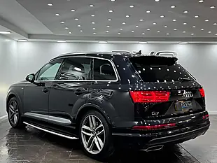 Used 2017 Audi Q7 S Line Black - Interior and Exterior details 9