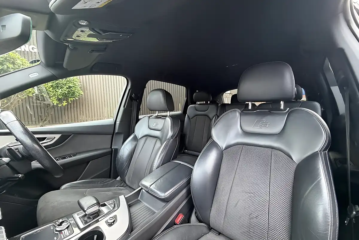 Used 2017 Audi Q7 S Line Grey - Interior and Exterior details 4