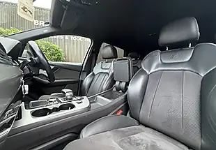 Used 2017 Audi Q7 S Line Grey - Interior and Exterior details 5