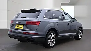 Used 2017 Audi Q7 S Line Grey - Interior and Exterior details 4