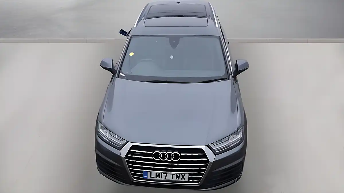 Used 2017 Audi Q7 S Line Grey - Interior and Exterior details 7