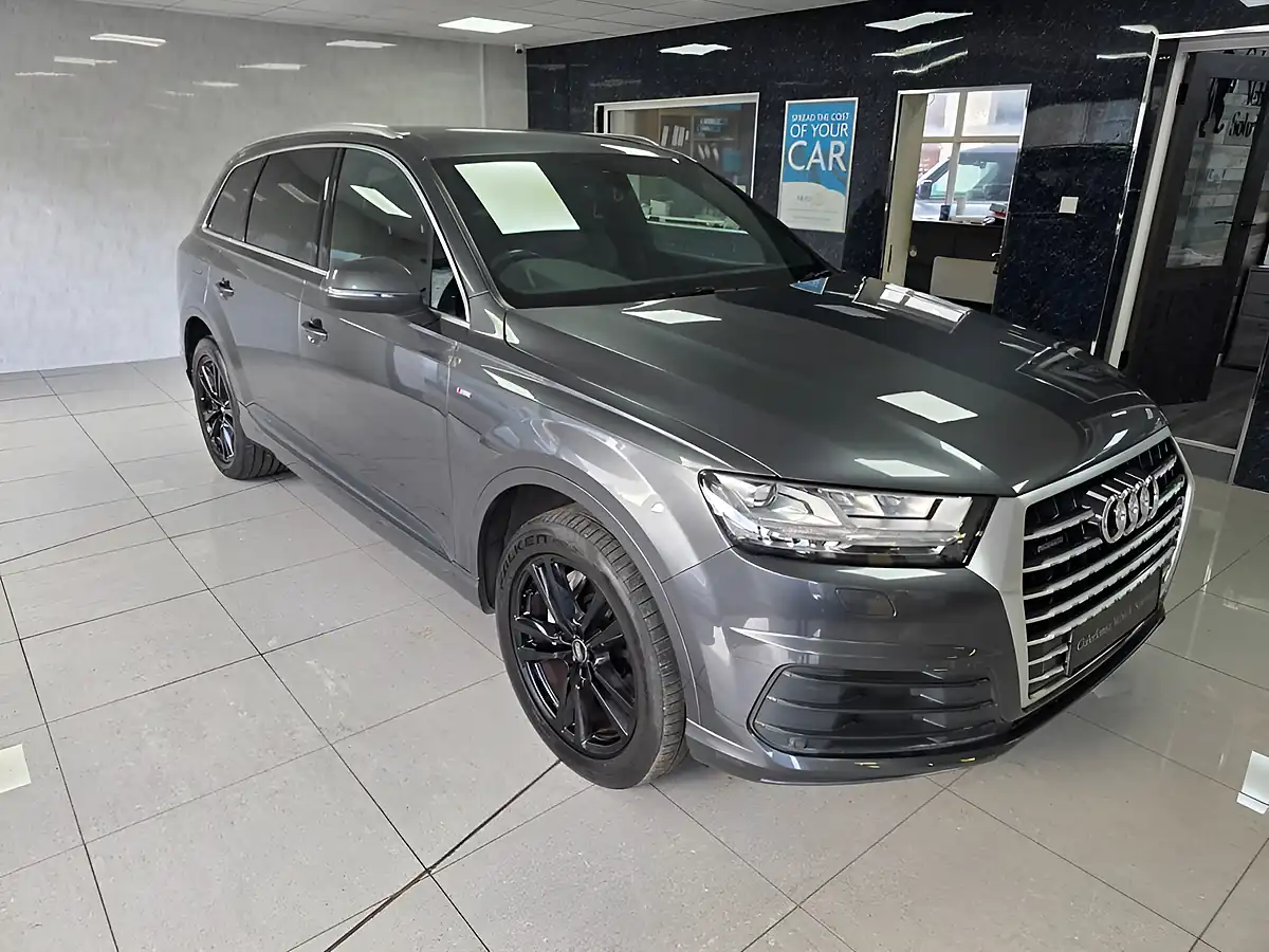 Used 2017 Audi Q7 S Line Grey - Interior and Exterior details 13
