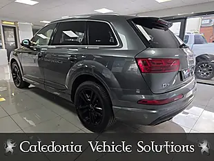 Used 2017 Audi Q7 S Line Grey - Interior and Exterior details 3