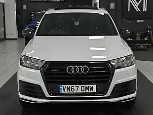 Used 2017 Audi Q7 S Line White - Interior and Exterior details 5