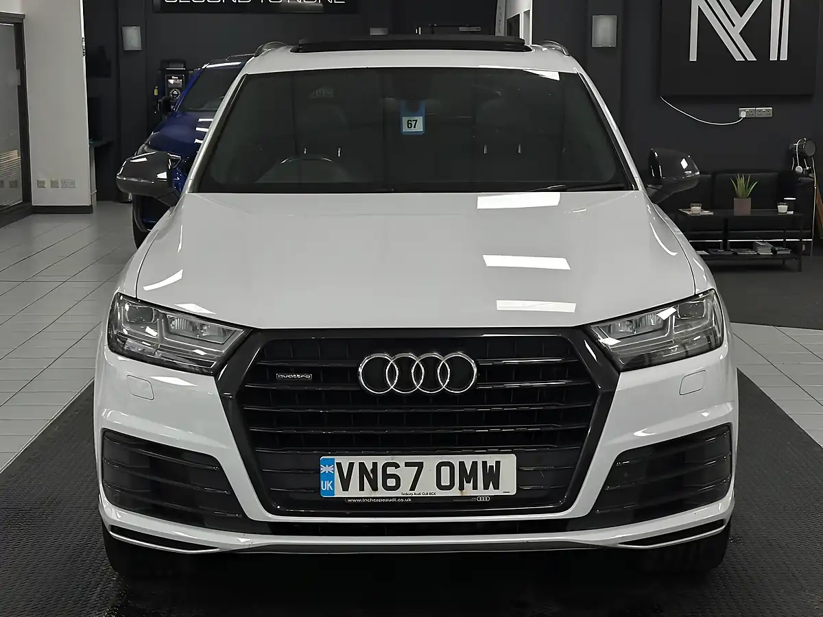 Used 2017 Audi Q7 S Line White - Interior and Exterior details 5