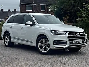 Used 2017 Audi Q7 Se White - Interior and Exterior details 12