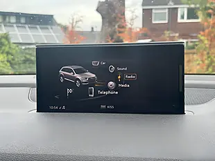 Used 2017 Audi Q7 Se White - Interior and Exterior details 14