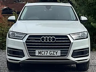 Used 2017 Audi Q7 Se White - Interior and Exterior details 5